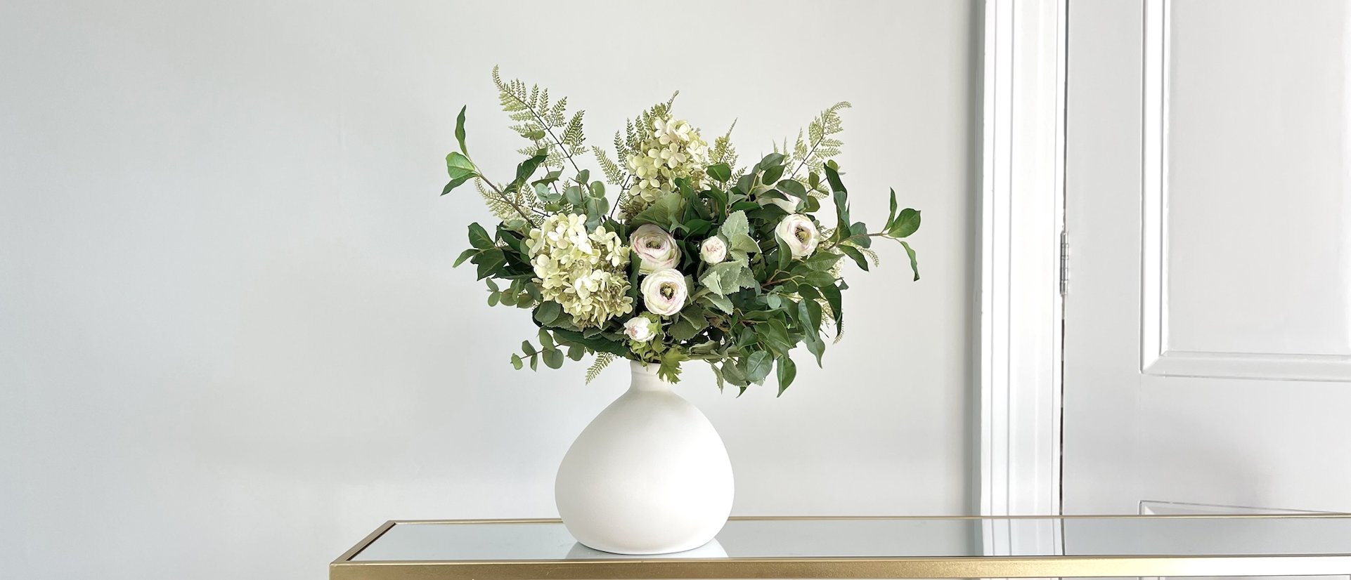 Clear Flower Vase Arrangement - Ital Florist