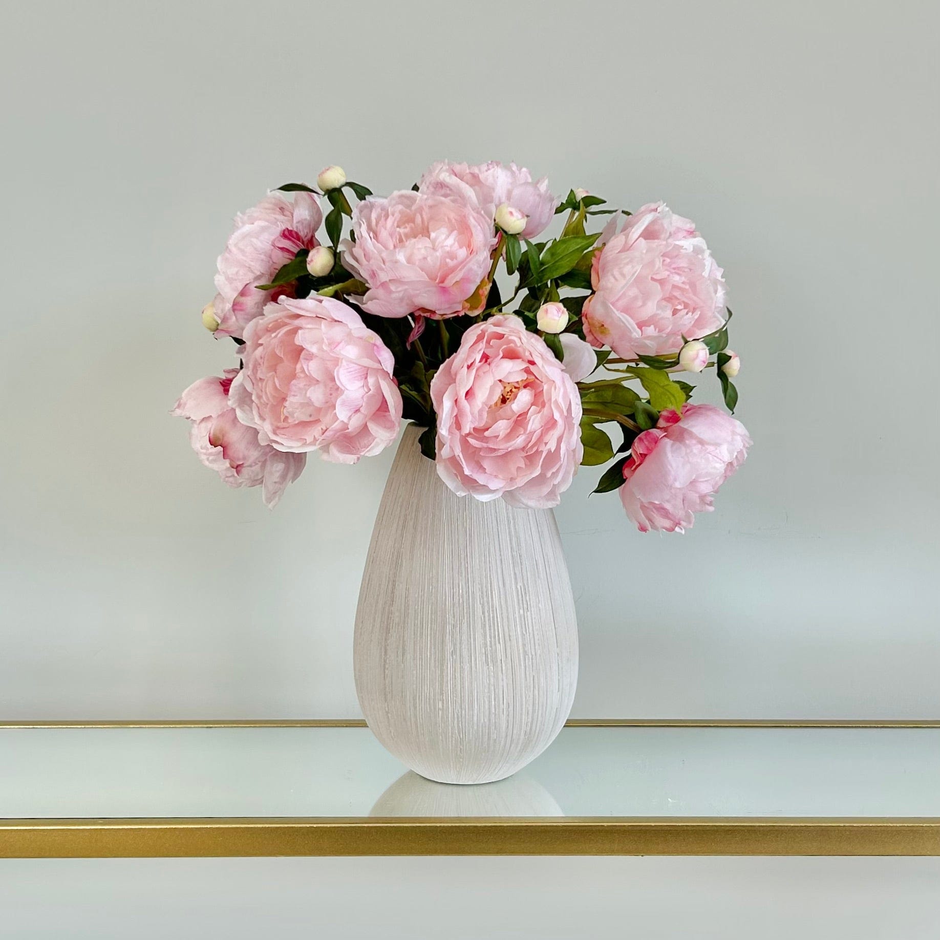 Artificial flowers luxury lifelike faux Artificial Blush Pink Classic Peony realistic silk single stems buy online from The Faux Flower Company