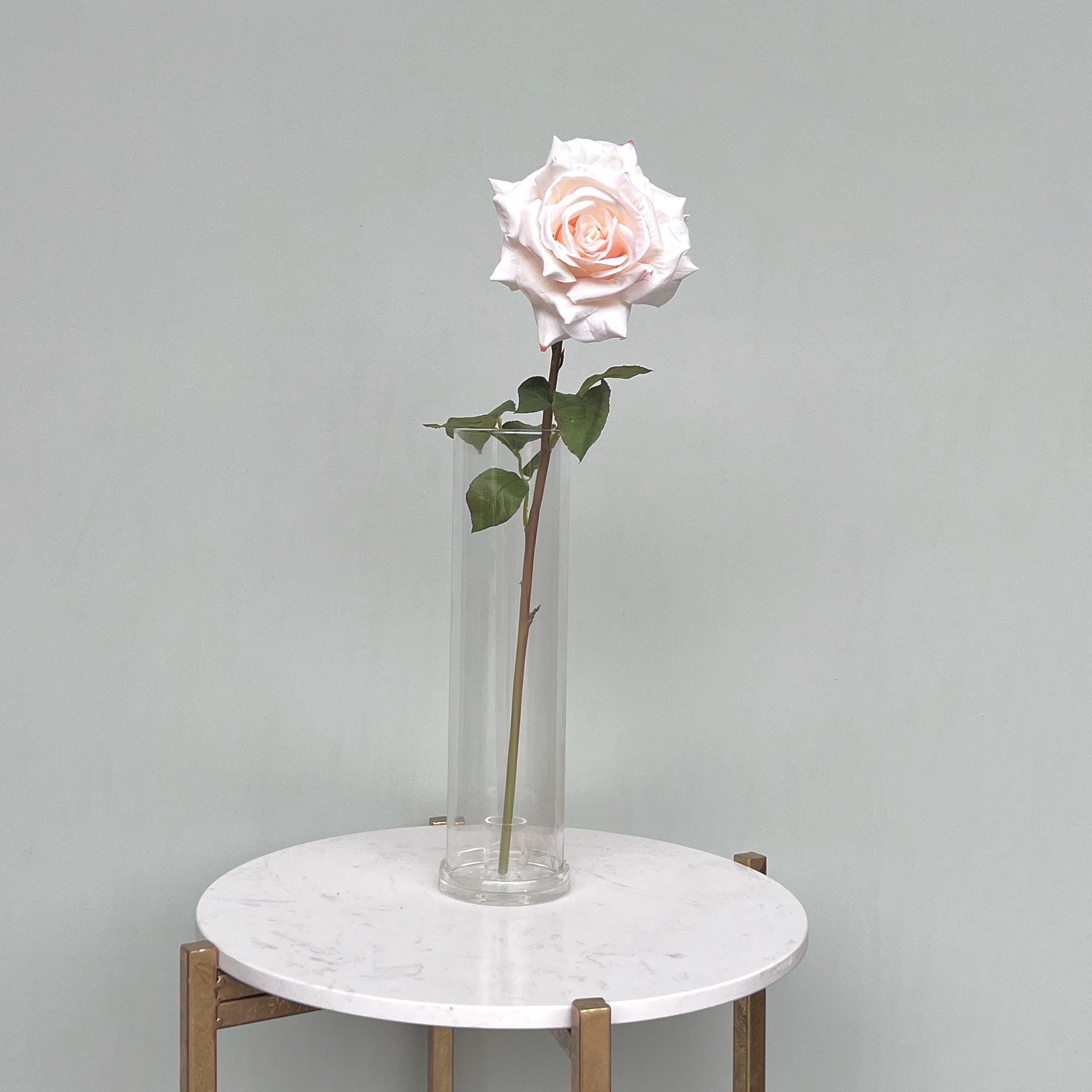 Artificial flowers luxury lifelike faux Artificial Blush Pink Tea Rose realistic silk single stems buy online from The Faux Flower Company ABY5155LPK