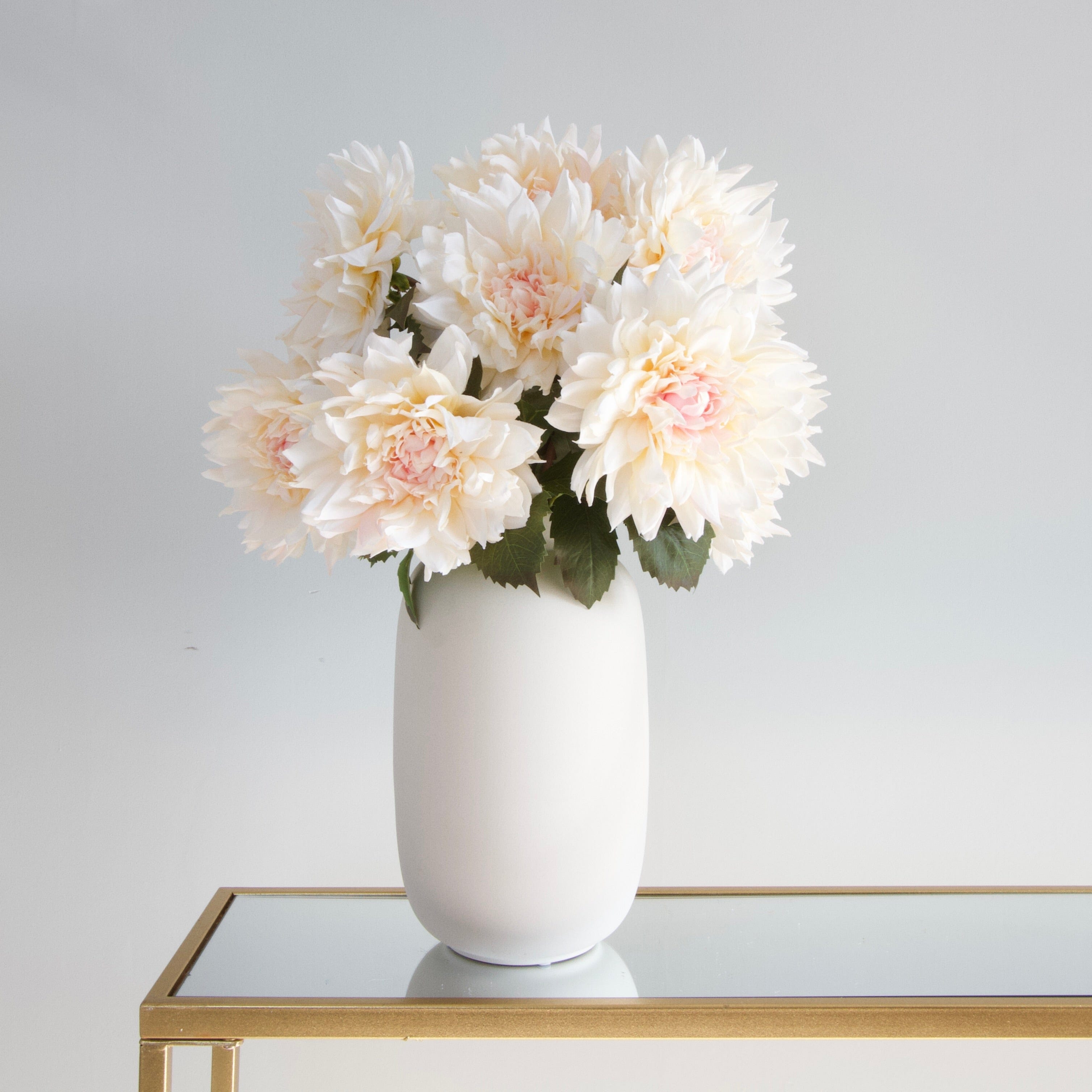 Artificial flowers luxury lifelike faux Artificial Cafe Au Lait Dahlia realistic silk single stems buy online from The Faux Flower Company ABY2216LPK