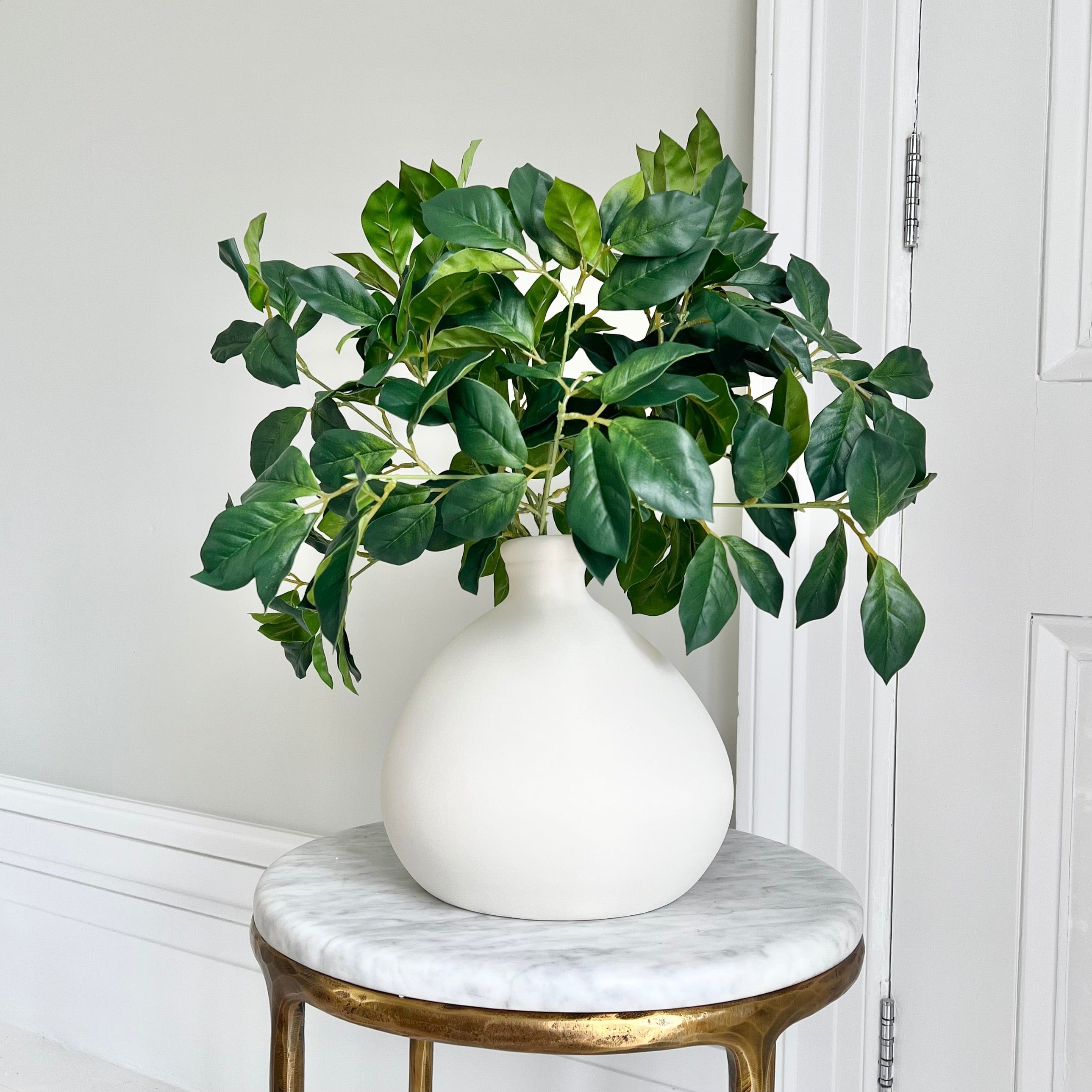 Artificial flowers luxury lifelike faux Artificial Rich Green Foliage Leaves realistic silk single stems buy online from The Faux Flower Company