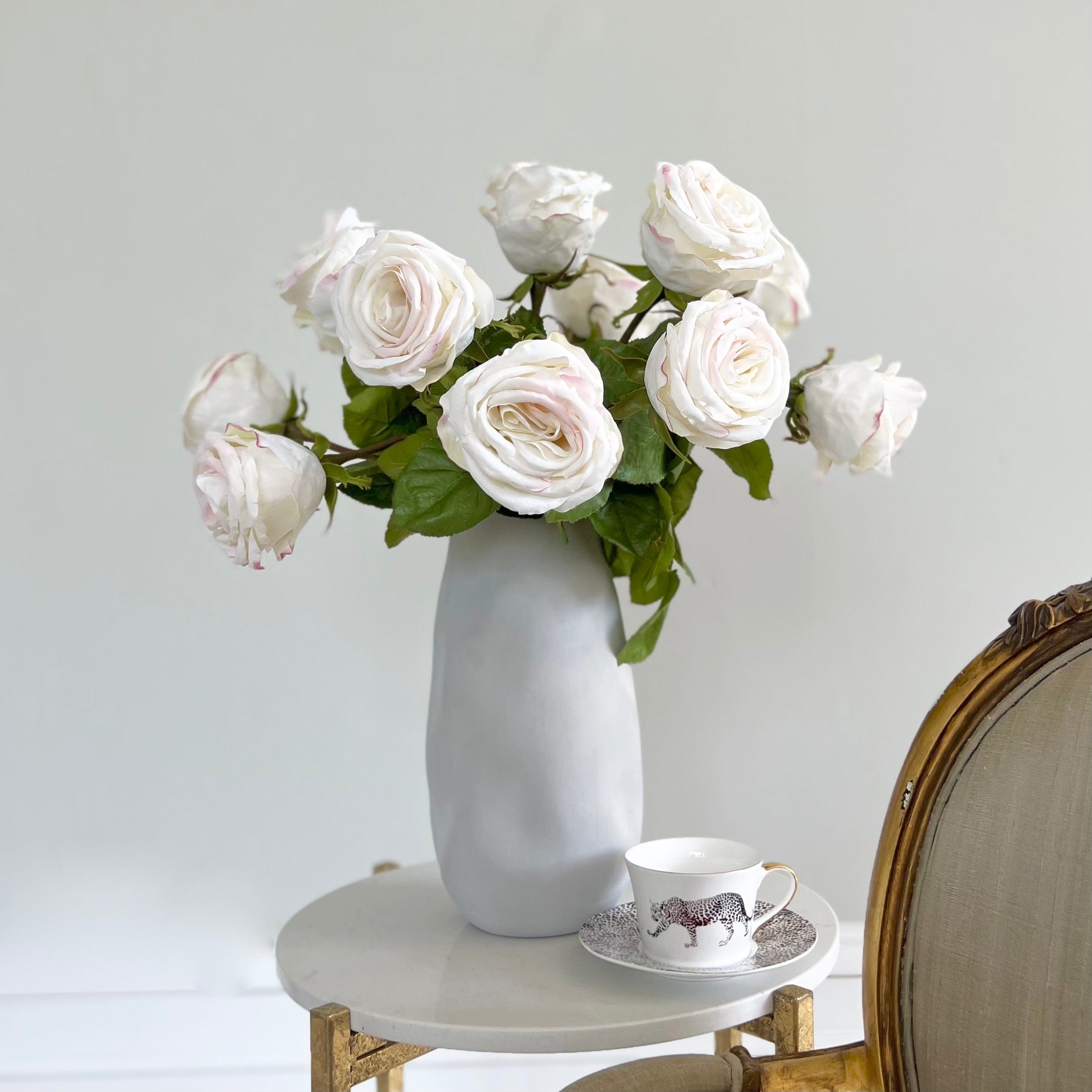 Artificial flowers luxury lifelike faux Artificial White Large Rose & Naunton Vase Set realistic silk Bundle buy online from The Faux Flower Company ABY5113WH-10 + ABP525B