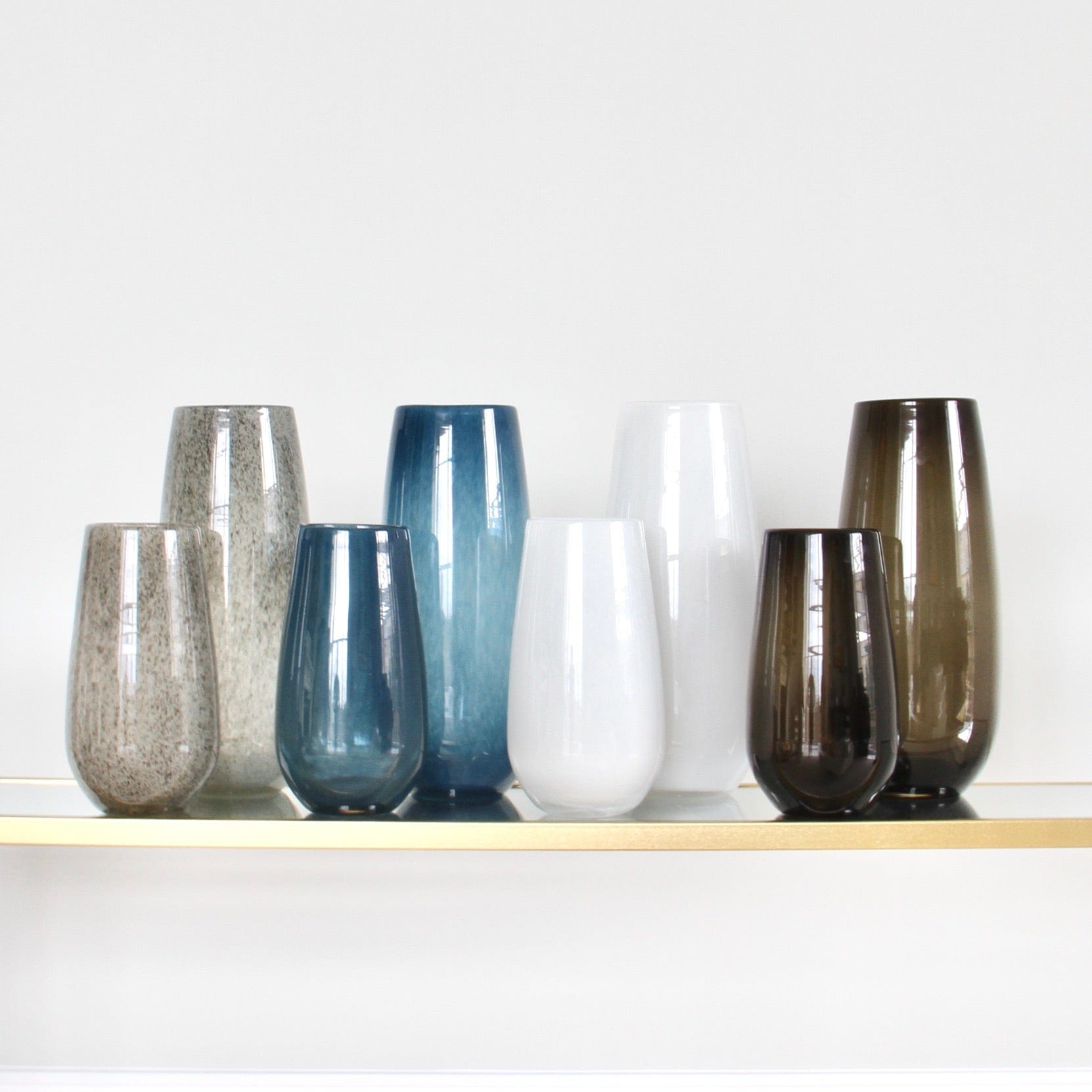 Artificial flowers luxury lifelike faux Grey Elegant Vase - Large realistic silk Vases buy online from The Faux Flower Company ABV2351