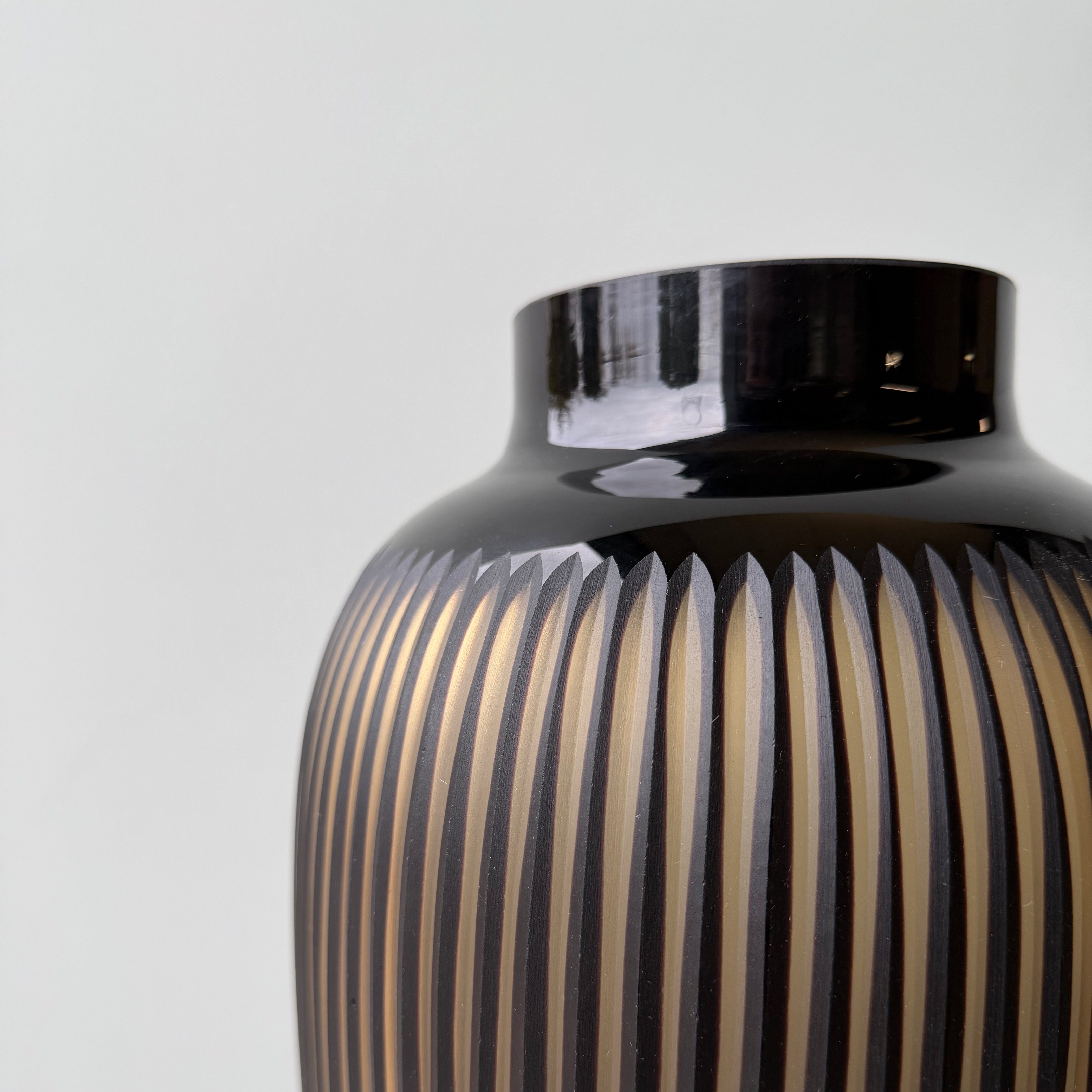 Artificial flowers luxury lifelike faux Hand Blown Amber Glass Ribbed Vase realistic silk buy online from The Faux Flower Company AHCH-0560