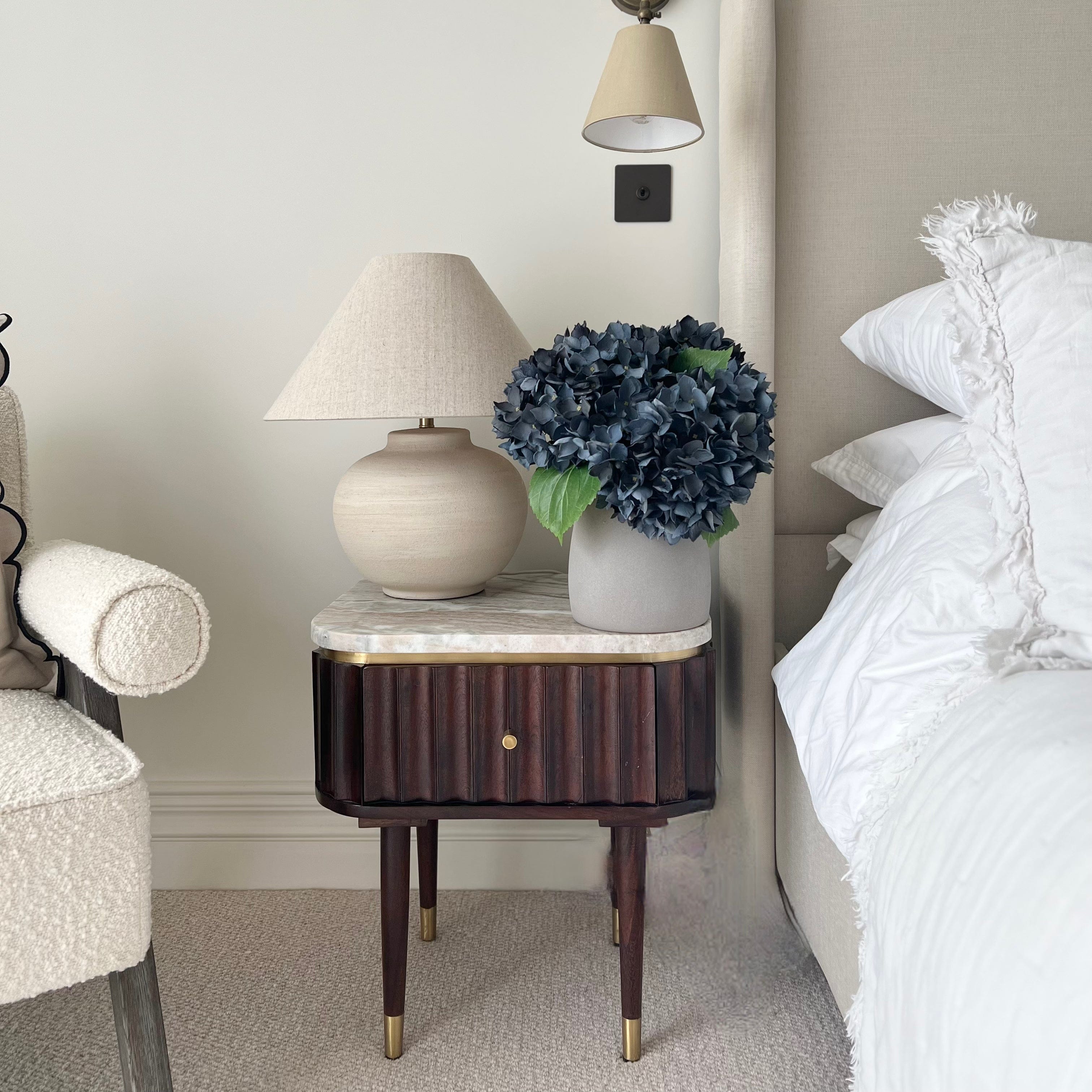 Artificial flowers luxury lifelike faux Navy Blue Artificial Hydrangea & Kemble Vase Set realistic silk Bundle buy online from The Faux Flower Company ABX5005DBL-3 + ABP1766