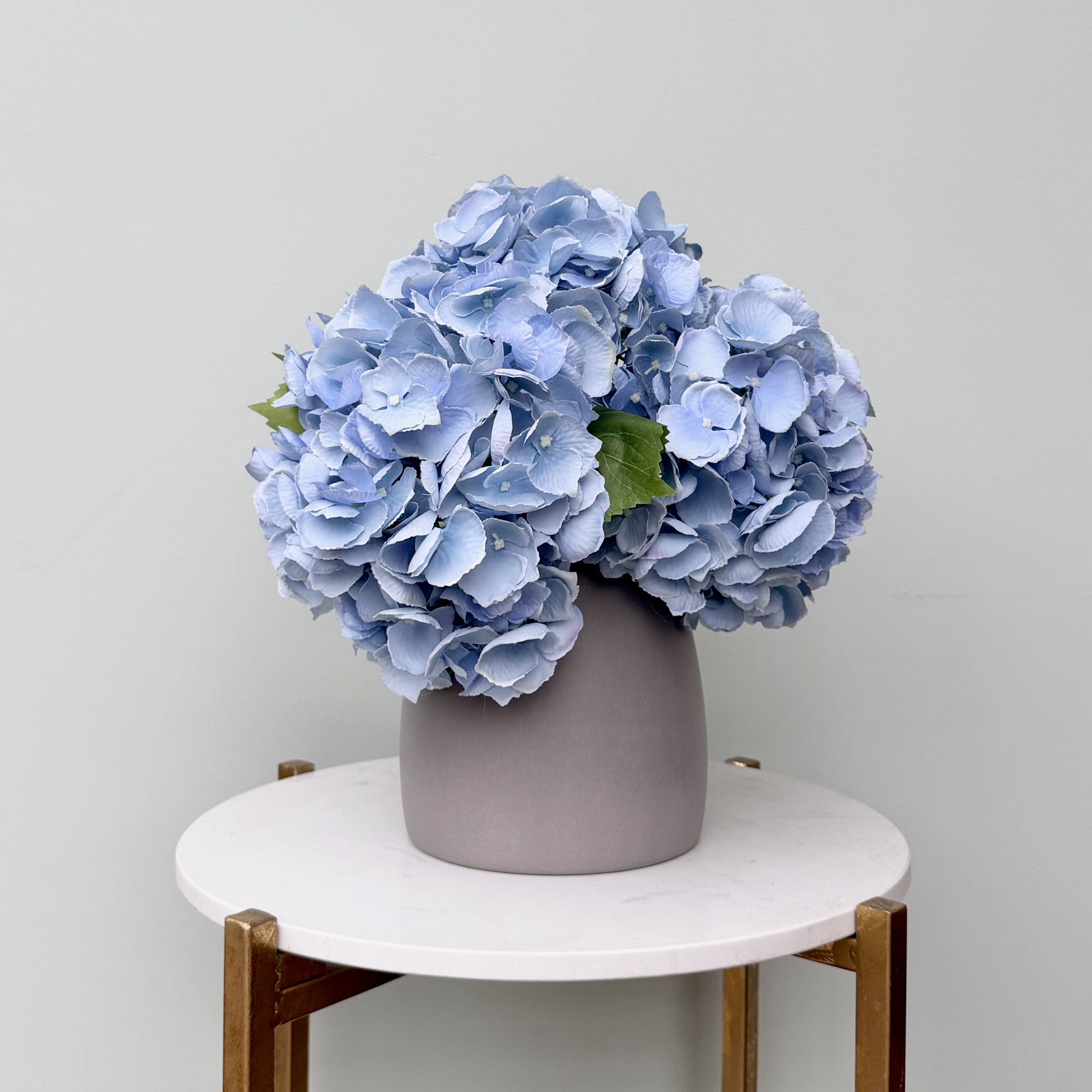 Artificial flowers luxury lifelike faux Pale Blue Artificial Hydrangea & Kemble Vase Set realistic silk Bundle buy online from The Faux Flower Company ABX5001LBL-3 + ABP1766