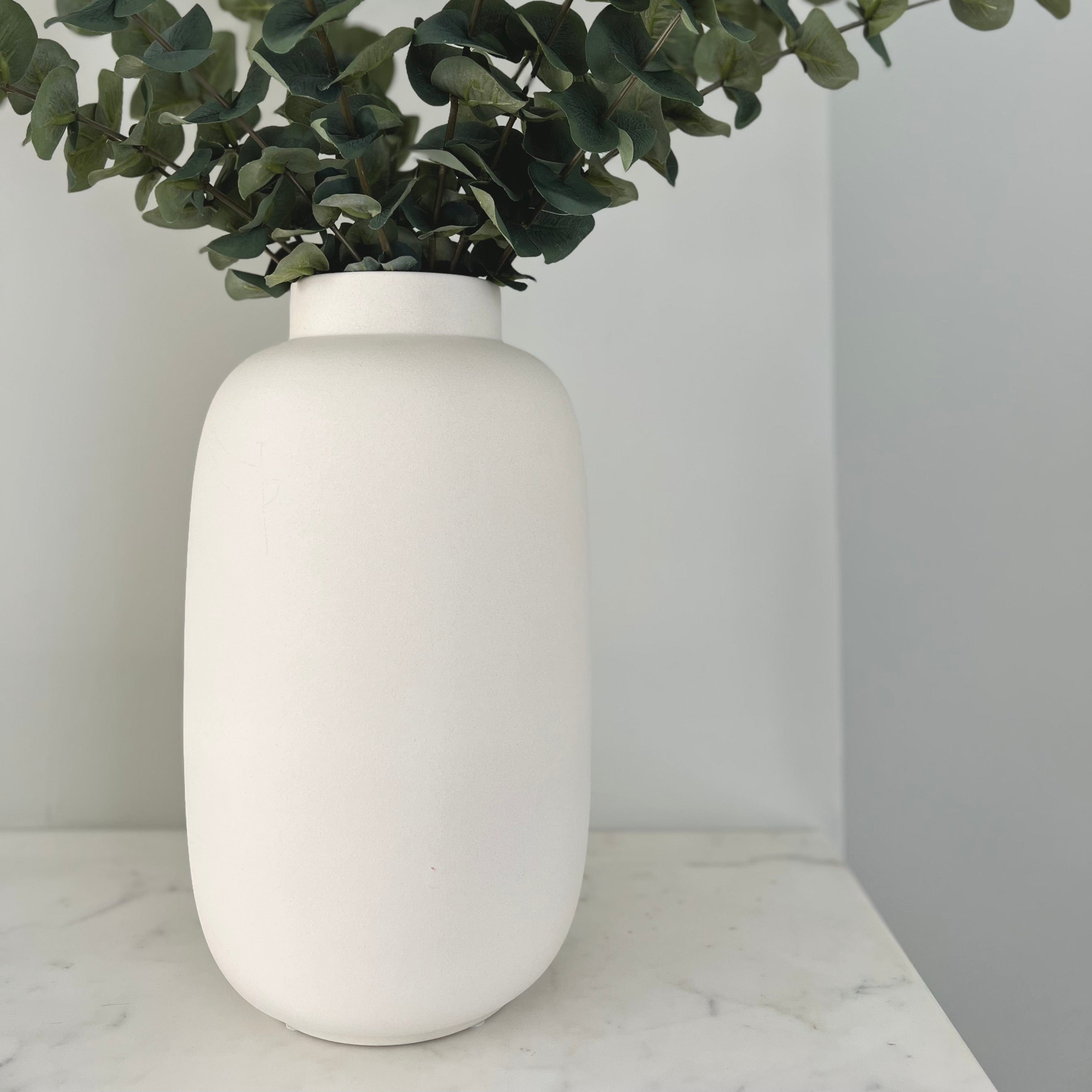 white kingham vase lifelike realistic faux flowers