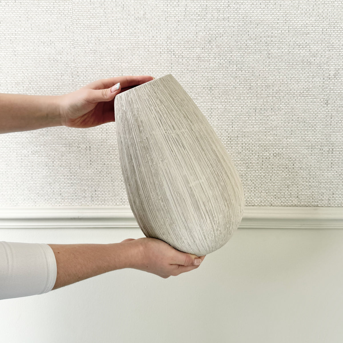 Bibury Vase