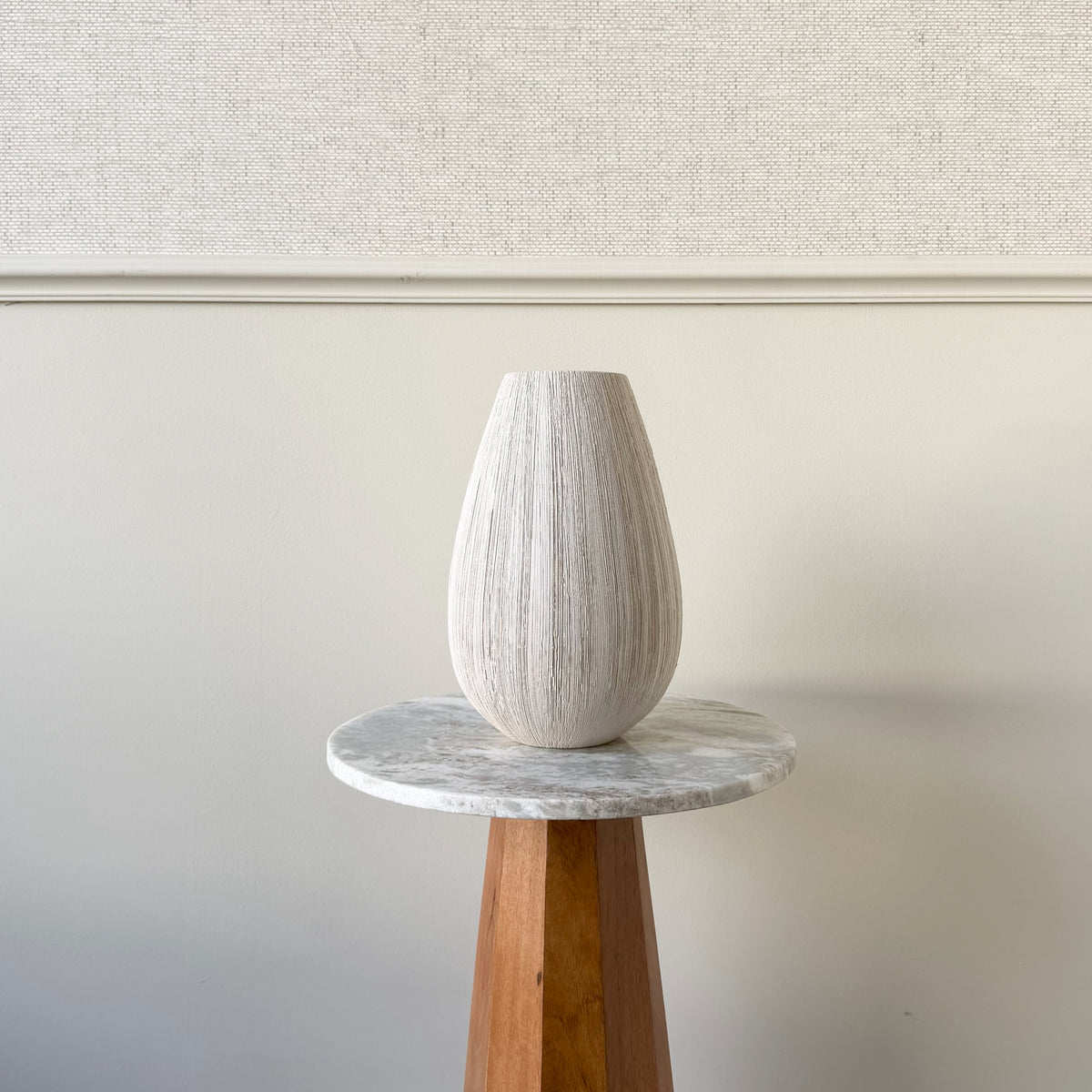 Bibury Vase