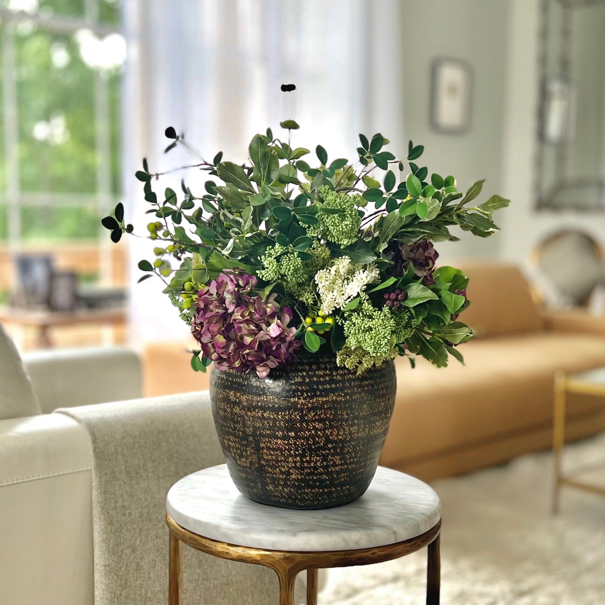 Luxury Lifelike Realistic Artificial Fabric Silk Luxury Flower Autumnal Aura Purple Autumn Stem Bouquets with Foliage in Brass Marla Vase AHCH-118 Buy Online from The Faux Flower Company