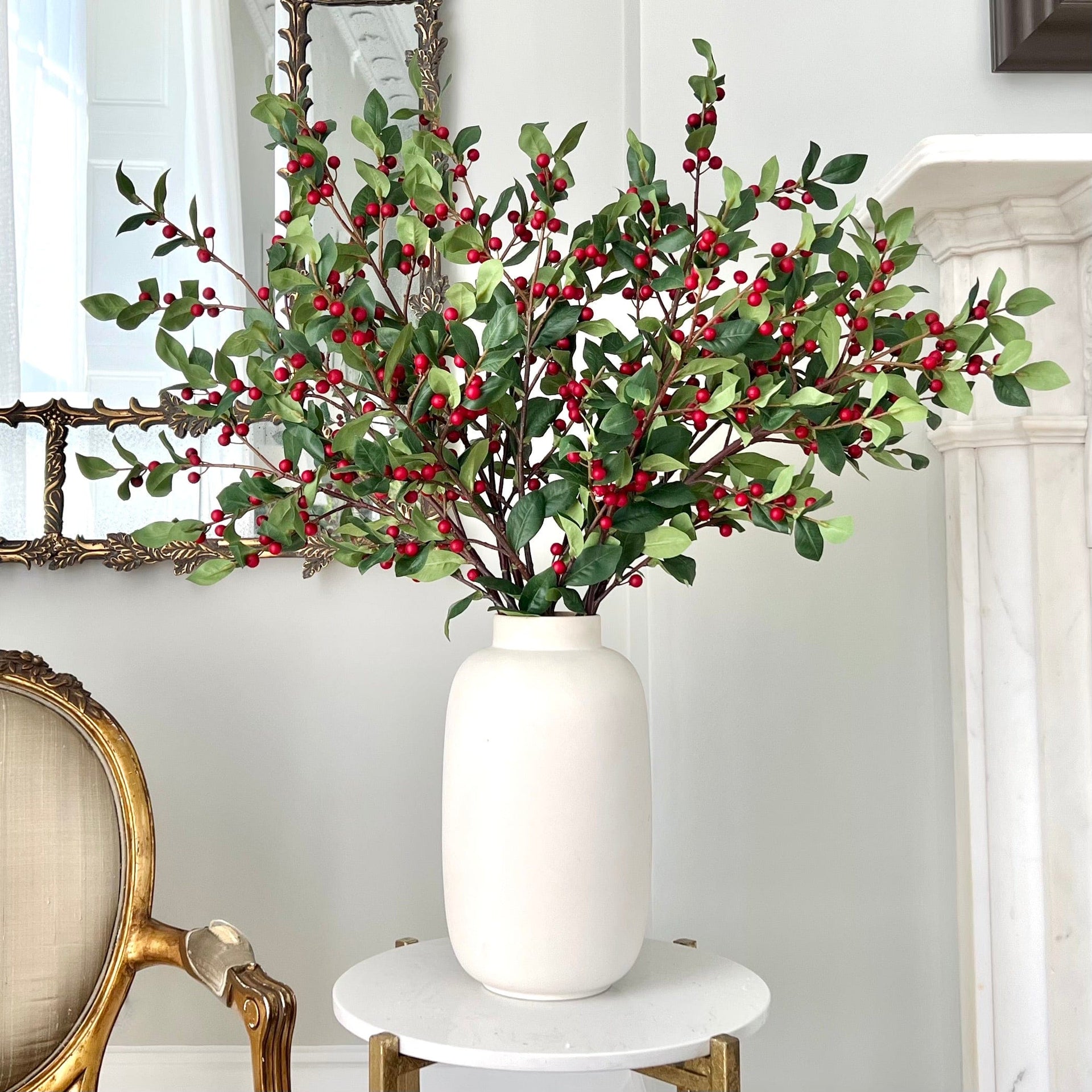 Artificial Red Berries Stem with Green Leaves