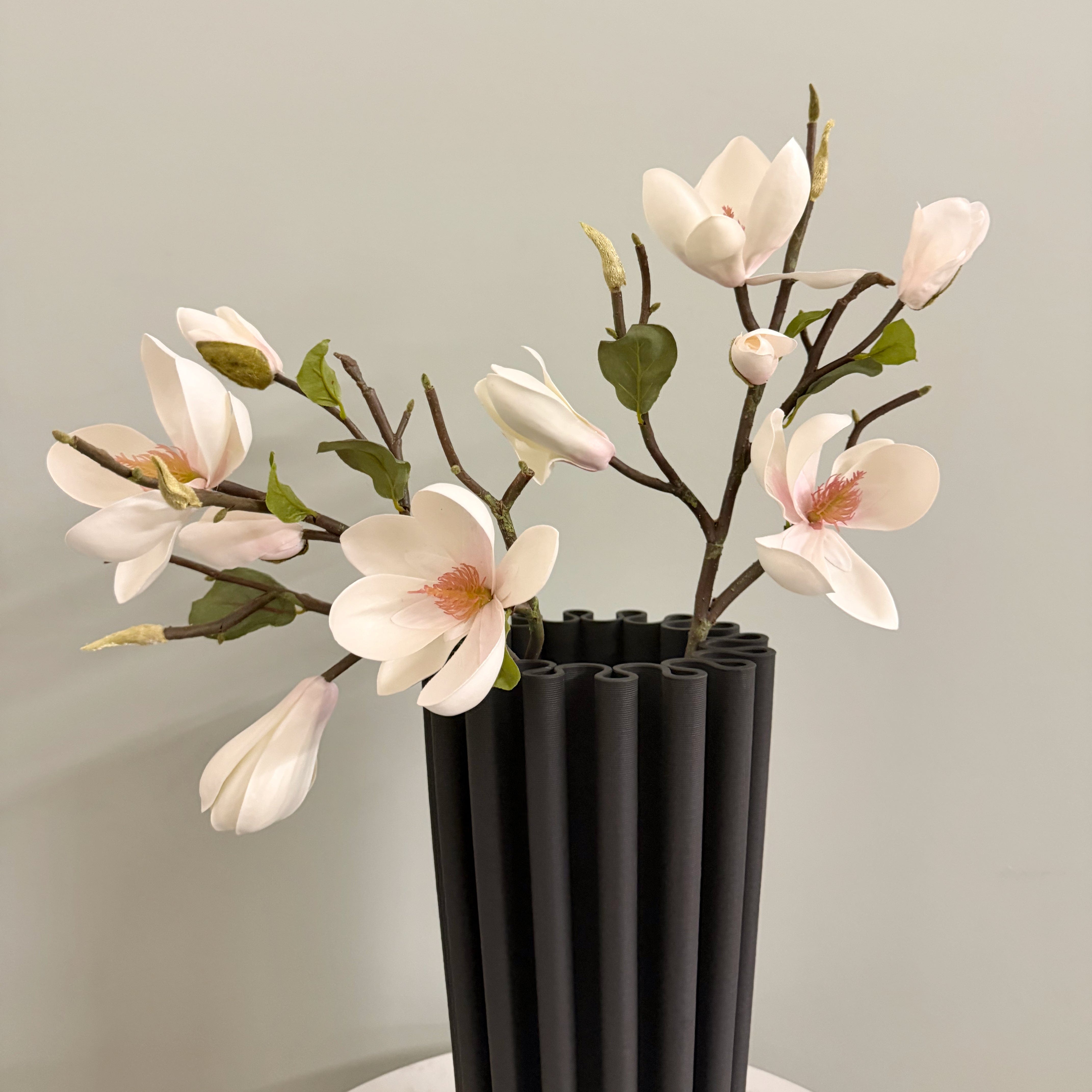 Artificial flowers luxury lifelike faux Black 3D Printed Vase realistic silk  buy online from The Faux Flower Company AHCH-0080